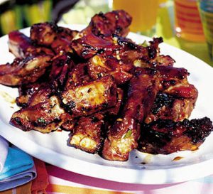 Sizzling Spare Ribs with BBQ Sauce