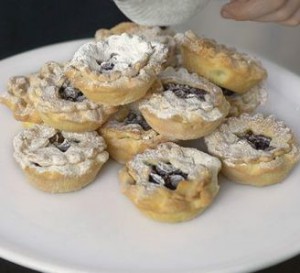 Cranberry mince pies